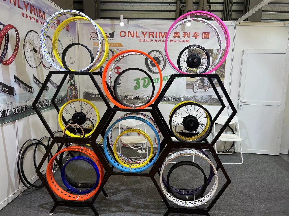 参加上海国际自行车展（2023年5月）